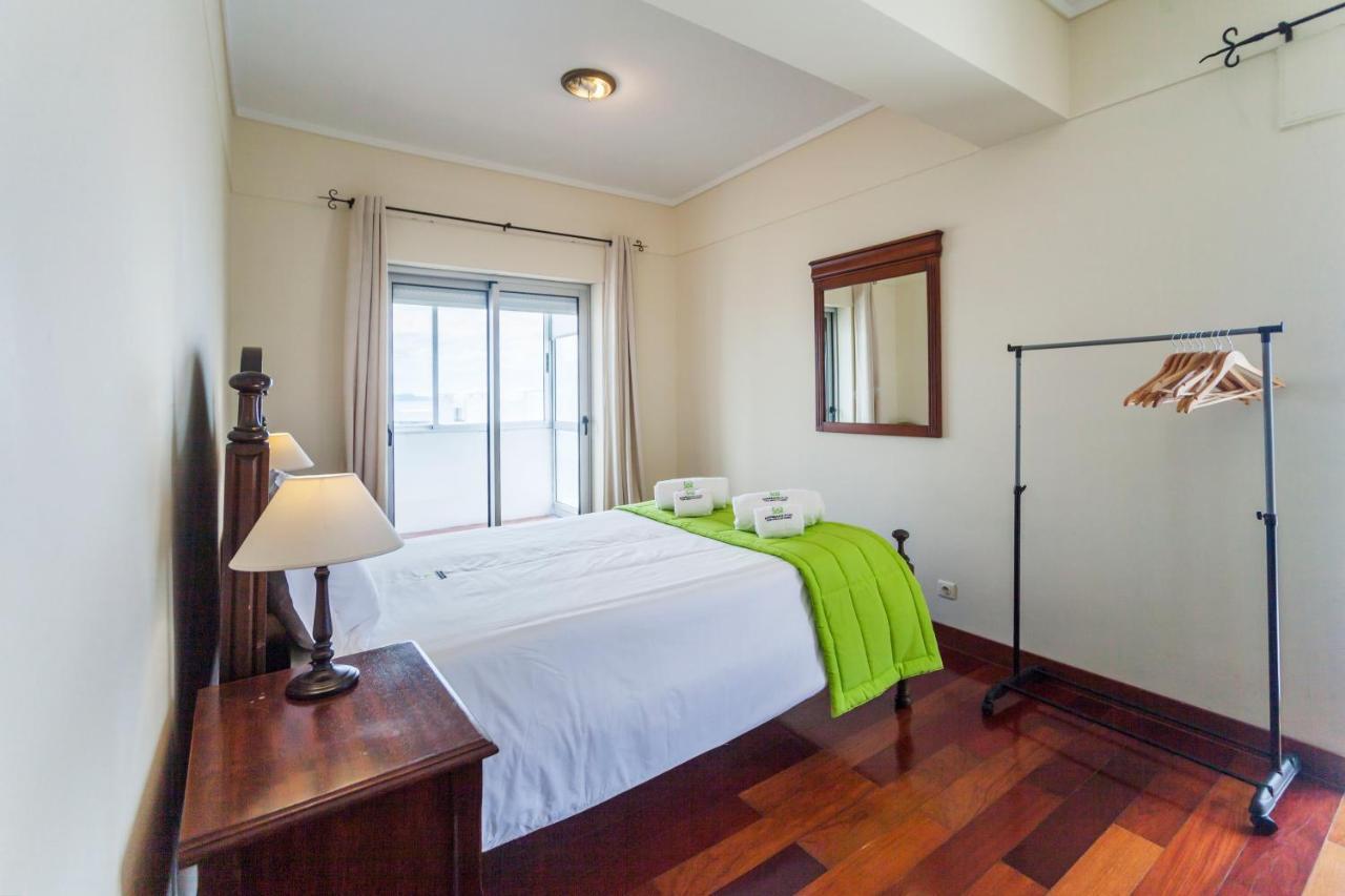 Deluxe Marina Apartment Ponta Delgada  Luaran gambar