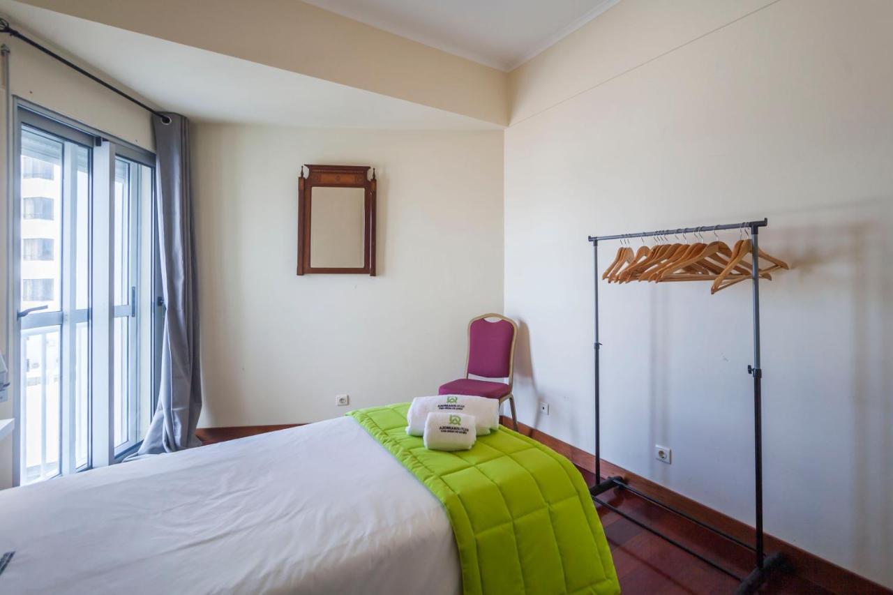 Deluxe Marina Apartment Ponta Delgada  Luaran gambar
