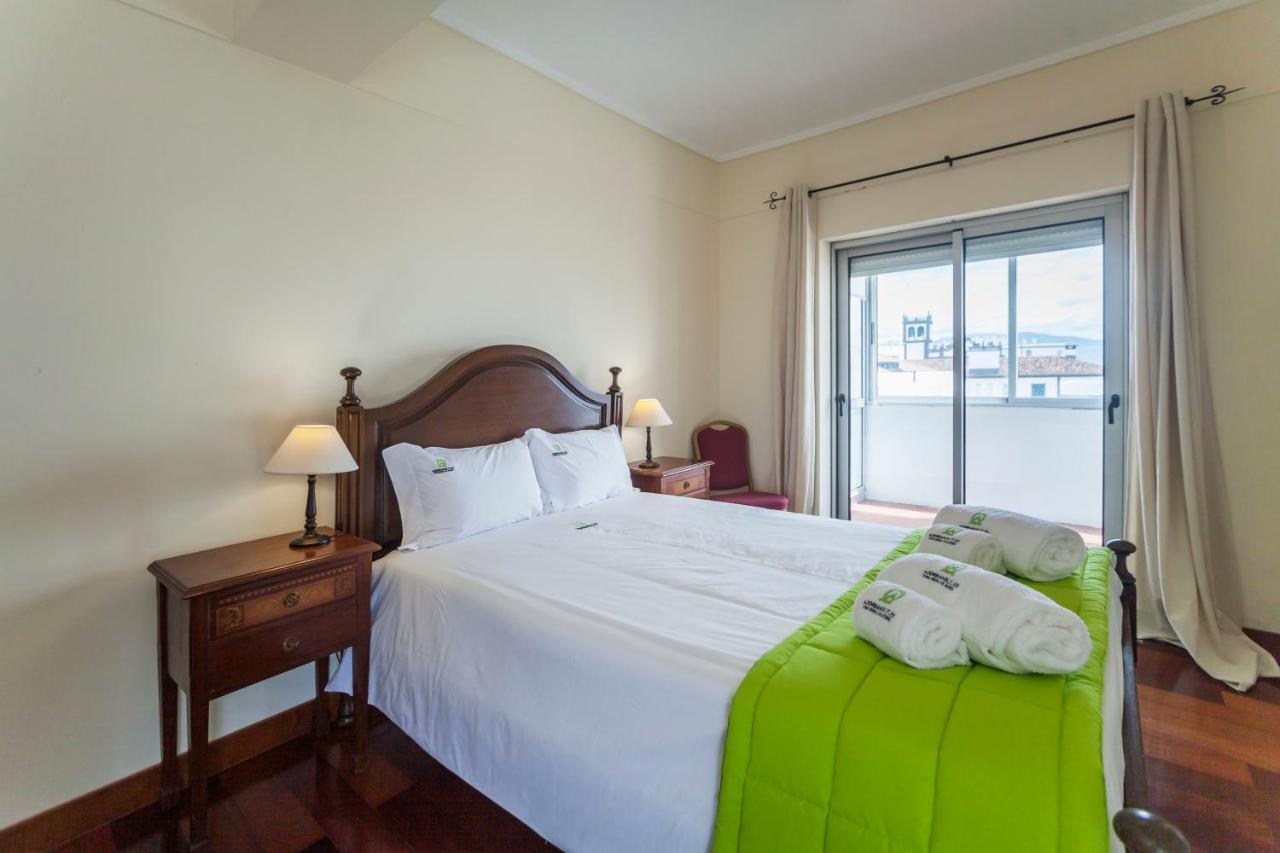 Deluxe Marina Apartment Ponta Delgada  Luaran gambar