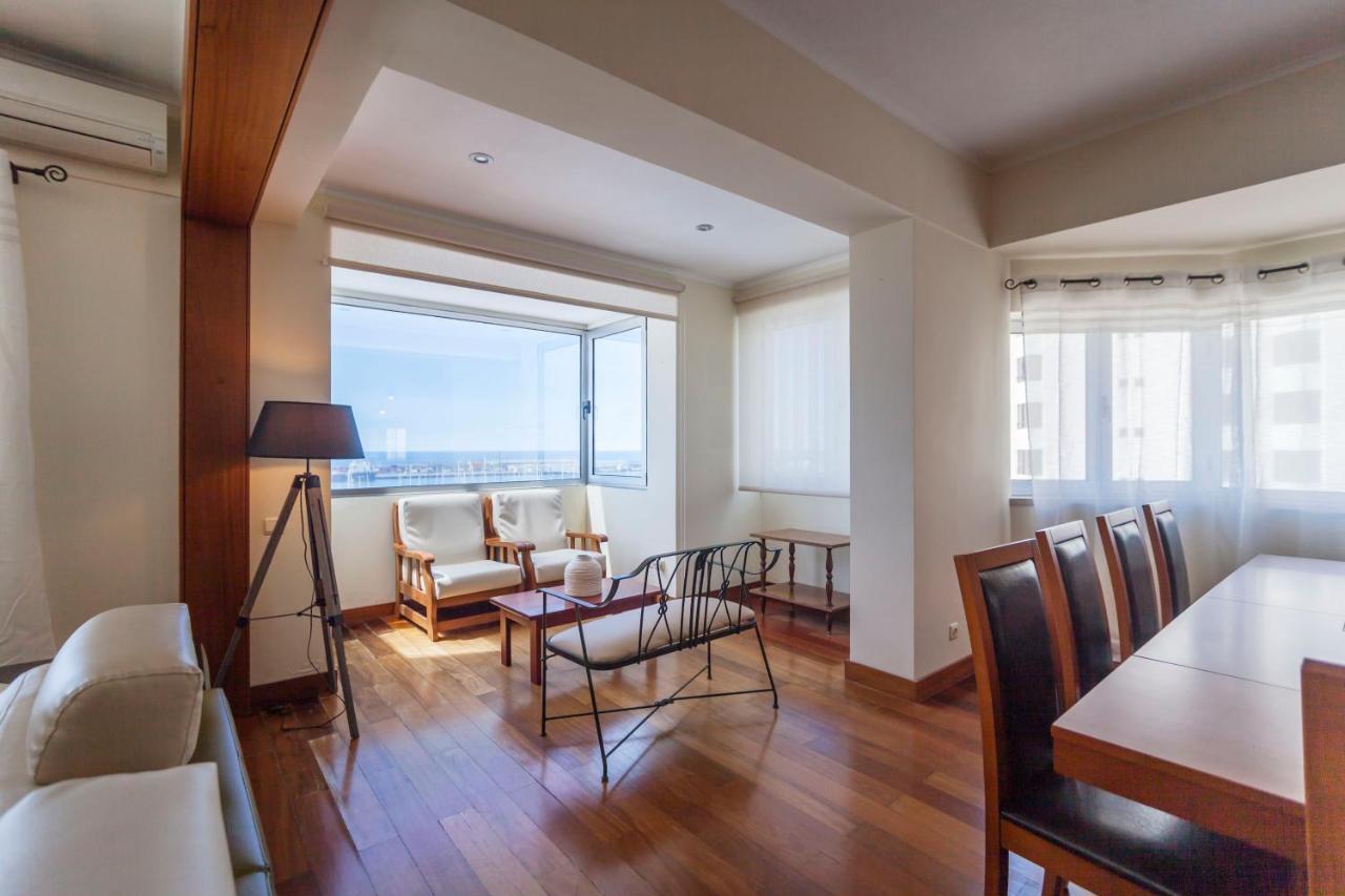 Deluxe Marina Apartment Ponta Delgada  Luaran gambar